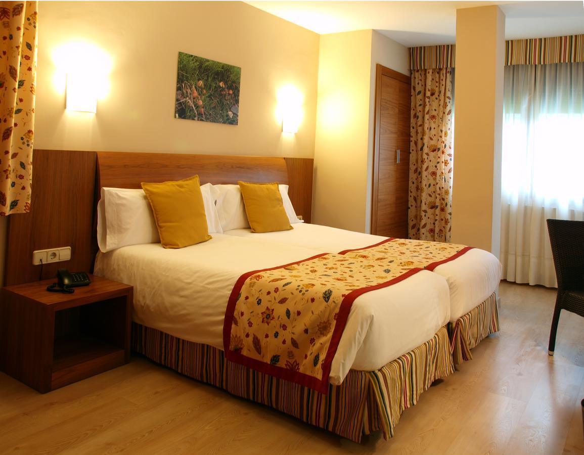 Hotel Guillem & Spa Encamp Esterno foto